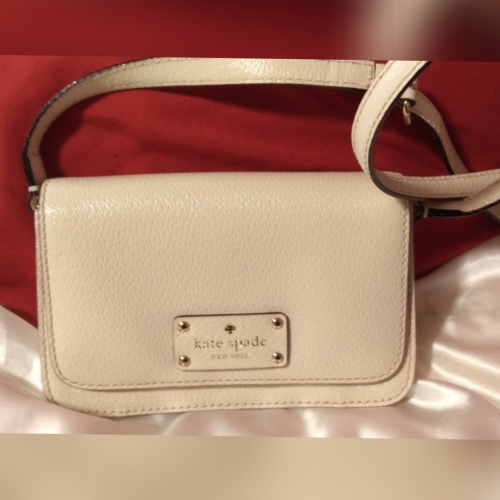 Kate Spade crossbody purse